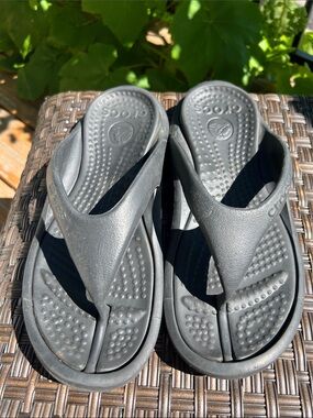 CROCS Black Men's/Unisex Thong Flip Sandals
